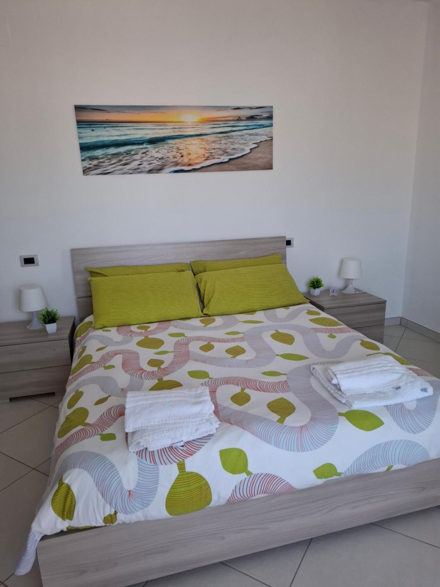 Appartamento Nuovissimo Ad Un Passo Dal Mare Montesilvano Marina Exterior foto
